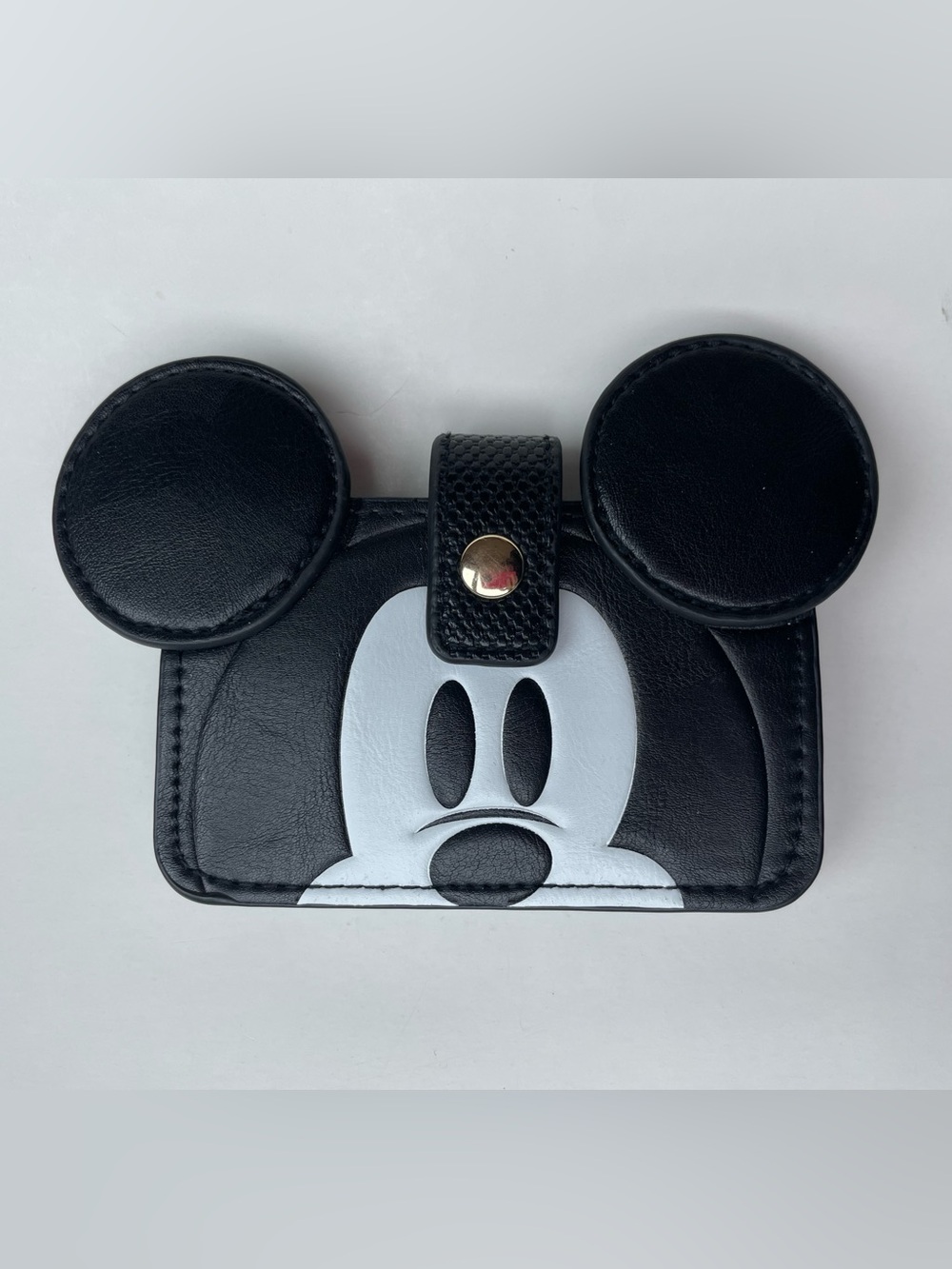 NWOT Bioworld Disney Mickey Mouse Accordion ID Card Wallet Snap Close